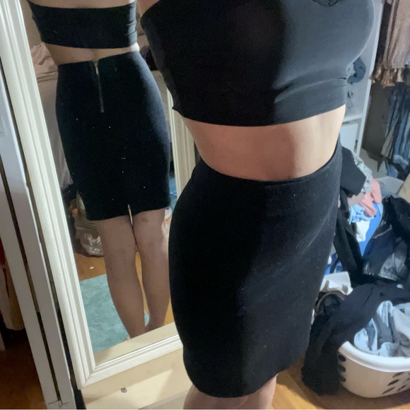 H&M | Black Pencil Skirt - Picture 4 of 7